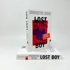 Zwei Bücher mit dem Titel "LOST BOY" von Hubertus Koch. Eines steht, eines liegt. Ein orangefarbener Hinweis: "SPIEGEL Bestseller".