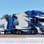Ein großer blauer Truck mit Texten: "Power Truck Show", "Ristimaa", "Scania". Unten ist ein Kalender für Mai.