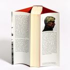 Karl Ove Knausgård, 1968, norwegischer Autor der Gegenwart. Essays als treibende Kraft. Texte in deutscher Sammlung.