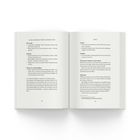 Linke Seite: Kapitel zur Anlagestrategie mit Vor- und Nachteilen beschreiben. Empfiehlt Vorsicht bei Übergewichtung.
Rechte Seite: Vorteile und Nachteile einer Methode. Anwendbar bei bestimmten Marktbedingungen.