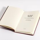 "Das Buch Henoch. Die älteste apokalyptische Überlieferung. Übersetzung Dr. Andreas Gottlieb Hoffmann. Anaconda." Buch offen.