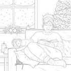 Eine Frau sitzt gemütlich auf einem Sofa, liest ein Buch, hält eine dampfende Tasse und ist umgeben von festlicher Dekoration.