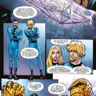 Das Bild zeigt Comic-Charaktere um ein leuchtendes geometrisches Symbol, im Dialog über Raum-Zeit-Phänomene und Wurmlöcher.