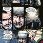 Comic mit Dialogen über Doom. Zwei Männer in einem Raum. Ein Mann trägt Pelzmütze, die Atmosphäre wirkt angespannt.