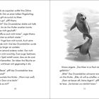 Links: Text über ein Orcamädchen, das seine Mama um Hilfe bittet. Rechts: Illustration von zwei schwimmenden Seelöwen.