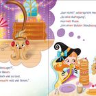 Links spricht ein Besen über einen Staubsauger, rechts schaut ein Mädchen zu einem großen Stapel Pfannkuchen.