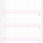 Kalenderseite für März mit Blumenzeichnungen und einer Illustration einer Landschaft mit zwei Kindern im Garten.