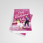 Buchtitel: "Only Between Us" von Ellie K. Wilde. Illustration: Frau und Footballspieler in lila auf rosa Hintergrund.