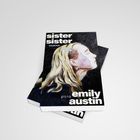 "sister sister", "Roman", "pola", "emily austin". Eine Illustration einer Frau im Profil, blondes Haar, schwarzer Hintergrund.