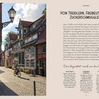 Texte: "Von Treidler, Freibeutern und Zuckerschmugglern", "Das begeistert mich an der Region". Szene: Kopfsteinpflasterstraße, alte Häuser.