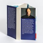 Links ein Textauszug, rechts Infos zu Eric Berg. Er gilt als erfolgreicher Krimiautor, lebt teilzeit in Gran Canaria.