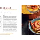 Texte: "BOUILLABAISSE mit Chili-Knoblauch-Sauce", "Zutaten für 4 Portionen", "So geht’s". Rechts ist ein Teller mit Fischsuppe.