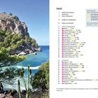 Inhalt mit Seitenangaben, Küste mit türkisblauem Meer, grünen Pinien und Kakteen im Vordergrund.
