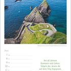 "Bei all deinem Kommen und Gehen: Mögen die, denen du auf dem Weg begegnest, dich immer freundlich begrüßen." Ein steiniger Pfad schlängelt sich entlang einer grünen Klippe über dem blauen Meer.