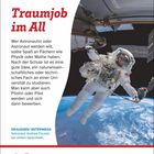 "Traumjob im All. Wer Astronaut werden will, sollte Spaß an Physik oder Mathe haben." Astronaut im Weltraum, Erde im Hintergrund.