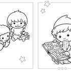 Links oben und unten mittig sind Sterne. Zwei spielende Kinder mit Kuscheltier links, rechts Junge mit Buch.