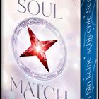 Text: "Soul Match", "Rebecca Danzenbaker". Illustration: Eine Frau und ein Mann vor einem leuchtenden, magischen Hintergrund.