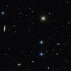 Bild vorige Seite: NGC891-25Jan-Wfw-QHY268M-TS420...
Bild diese Seite: M65-66-Leo Triplet-SPG0-Wfw-QHY268M...
Erklärungen folgen im Buch, Seite 7.
Sterne und Galaxien im Weltraum.