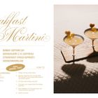 „Breakfast Martini“, Zutaten: Gin, Orangenlikör, Zitronensaft, Orangenmarmelade, Shortdrinks. Zwei Martinigläser auf Holzbrett.