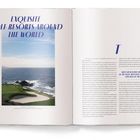 Links oben: "EXQUISITE GOLF RESORTS AROUND THE WORLD". Unten: Küstenlandschaft mit Golfplatz und Meer. Rechts Textabsatz.