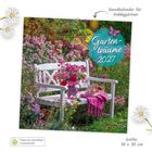 "Gartenträume 2027", "Wandkalender für Hobbygärtner", Größe: 30 x 30 cm. Weiße Bank im blühenden Garten mit Blumen.