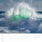 "Welle vor der Küste bei Varigotti, Ligurien, Italien. Foto: Giovanni Allievi." Eine große, eindrucksvolle Meereswelle.