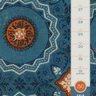 Kalender mit Daten: Mo 26, Di 27, Mi 28, Do 29, Fr 30, Sa 31, So 01; Nationalfeiertag (CH). Hintergrund: komplexes blaues Muster.