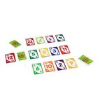 Karten mit Zahlen von 1 bis 12 in verschiedenen Farben; grüne Karten mit "Skip-Bo" oben.