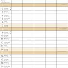 August Kalender mit Wochen- und Feiertagen. Bild: Graue Katze mit orangefarbenen Augen auf einer Decke.