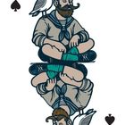 K, Pik-Symbol. Illustration: Seemann mit Bart, Möwe auf Schulter, doppelt gespiegelt, in typischer Spielkarte-Position.