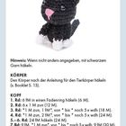 KATZE

Hinweis: Wenn nicht anders angegeben, mit schwarzem Garn häkeln.

Anleitung zum Häkeln eines kleinen schwarzen Katzenhäkeltiers.