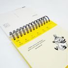 Kalender mit Spiralbindung. Gelber Bereich: Juli 5 - 11. Zitat: „Haltet mal kurz die Klappe...“ Illustration: kleines Mädchen.