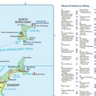 Liste "Places of interest on Orkney" mit Buchstaben und Zahlen. Karte zeigt North Ronaldsay und Sanday mit markierten Orten.