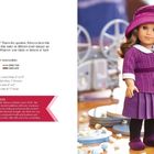 Ein Text über „Rebecca“ beschreibt ihre Einzigartigkeit. Auf der rechten Seite steht eine Puppe in lila Kleidung.