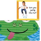 Text: "Can you jump like me?"  
Illustration: Jungenfigur im Sprung und großes lächelndes Froschgesicht mit Zunge.