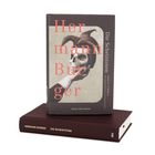 Buchcover mit rotem Text "Hermann Burger: Die Scheintoten". Illustration eines Skeletts mit Narrenkappe.