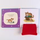 „Findet das Kätzchen seine Mama?“ und „Ja, da ist sie. Miau!“ sind Texte in einer bunten Kinderbuchillustration.