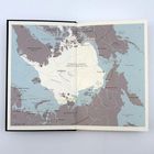 Karte der Arktis mit Beschriftungen: "Nordpol", "Grönland", "Kanada", "Russland", "Norwegen" und markierten Schifffahrtsrouten.