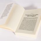 Der Text auf der rechten Seite beginnt mit "Kapitel 1: Sind Sie bereit, Ihrem wahren Selbst zu begegnen?". Links steht ein Vorwort.
