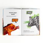 „Pranken gegen Spieße. Welche Welt ist nun schöner? Meine!“ Ein orange-rotes Wesen mit Pranken, gegenüber ein graues mit Spießen.