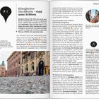 Königliches Stockholm – rund ums Schloss. Högvakten (Wachablösung). Der Turm der Storkyrkan überragt die Altstadthäuser.