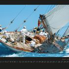 "4", darunter "1 2 3 4 5 6 7 8" bis "30". Segelboot auf bewegtem Wasser, Crew in Aktion.