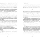 Seitenzahlen 12 und 13. Dialoge über Bauchschmerzen, Jonglieren und einen Podcast. Erzähler beschreibt Erlebnisse.