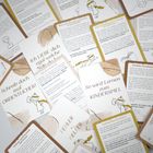 "Karten mit Überschriften: 'Schreib doch mal ORDENTLICHER!', 'Ich LIEBE dich, egal welche Note du hast', 'So wird Lernen zum KINDERSPIEL'."