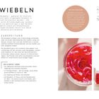 Rote Zwiebeln, Rezept für eingelegte Zwiebeln, Zutaten, Zubereitung, Glas mit roten Zwiebeln, heller Hintergrund.
