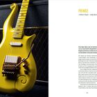 "Prince", »Yellow Cloud« – Andy Beech. Gelbe Gitarre mit geschwungenem Design vor Vox-Verstärker abgebildet.