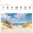 Kalender mit den Daten 7. bis 13. Juni. Bild zeigt Sanddünen mit Gras, blauen Himmel mit Wolken, Beschriftung: "Kobbedünen auf Borkum".