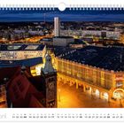 April. Galerie Roter Turm. Innenansicht bei Nacht. Kalenderansicht mit beleuchteter Stadt in der Dämmerung.