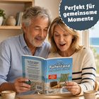 Text: "Perfekt für gemeinsame Momente", "Endlich Ruhestand - Man lernt nie aus".  
Ein älteres Paar liest fröhlich zusammen ein Buch.
