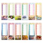 Kalenderblätter von Januar bis Dezember mit Illustrationen von Tieren, Landschaften und saisonalen Motiven.